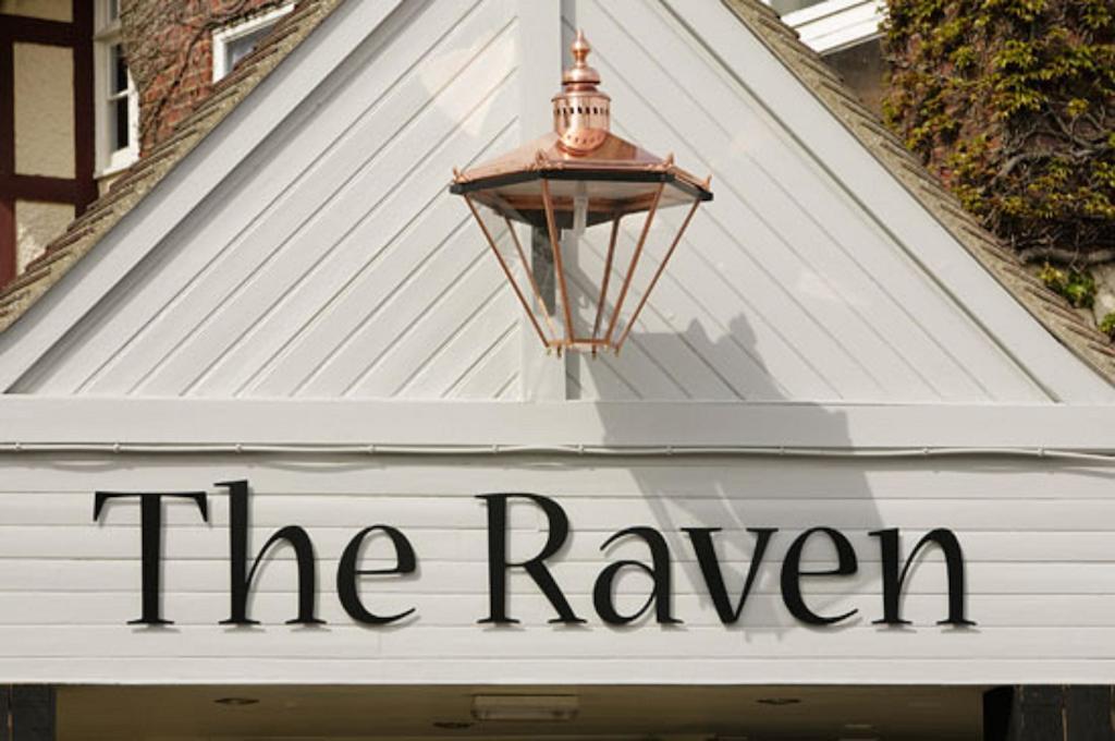 Raven Hotel By Greene King Inns Гоок Екстер'єр фото