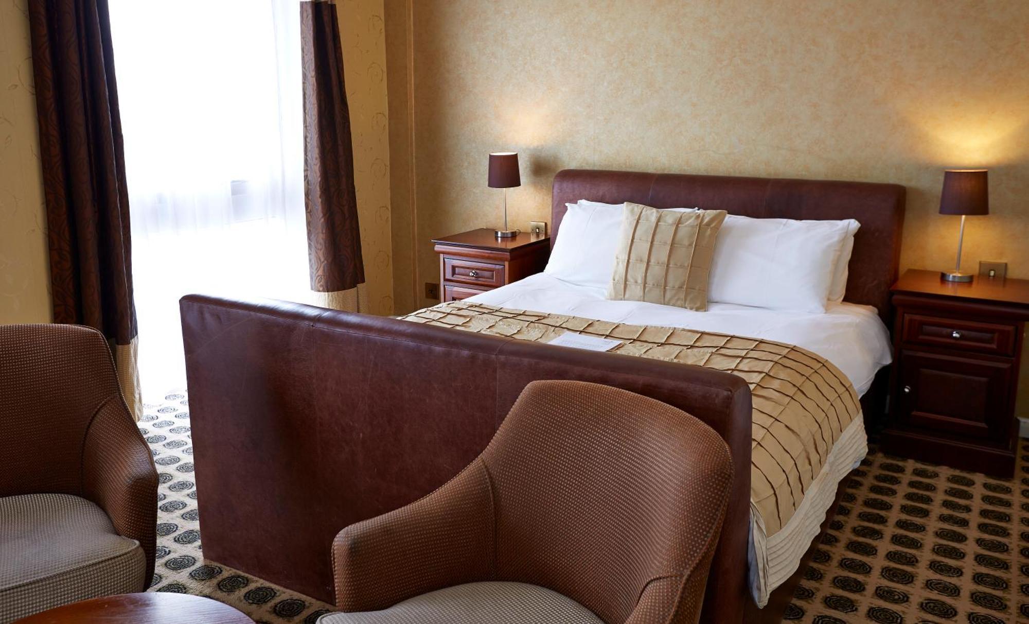 Raven Hotel By Greene King Inns Гоок Екстер'єр фото